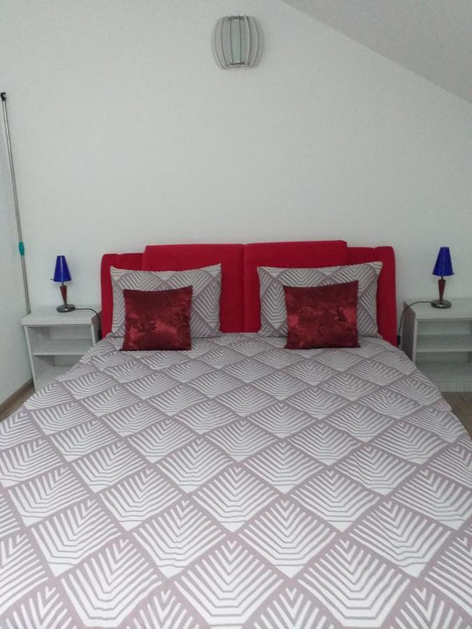 Felicita Apartment Brasov Bagian luar foto